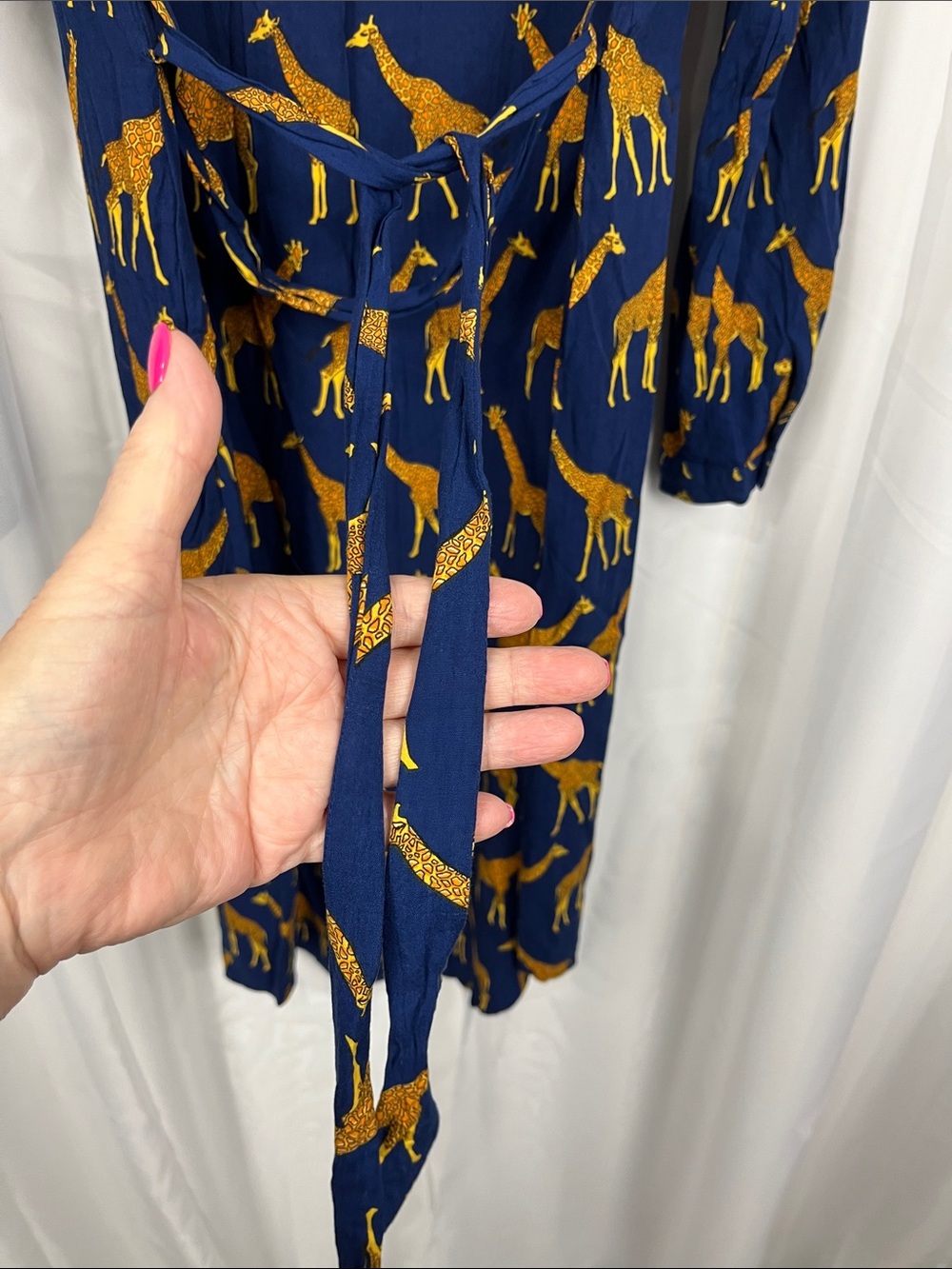 Sugar Hill Shirt Dress The Reva 10 Navy Gold Giraffe Print Belt 100% Viscose EUC - Picture 8 of 10